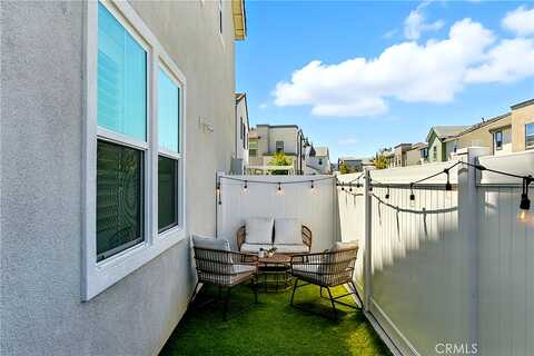 Whirlwind, LADERA RANCH, CA 92694