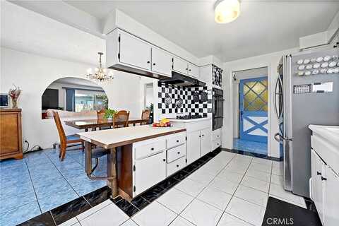 Martin, CARSON, CA 90745