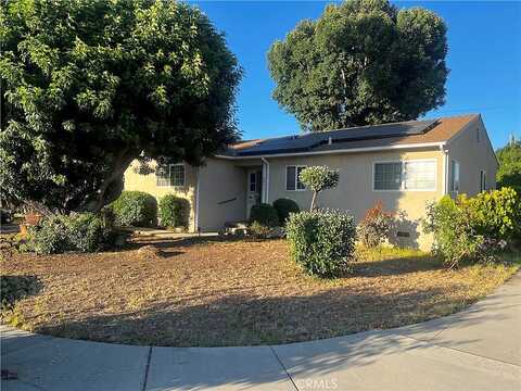 Russelee, WEST COVINA, CA 91790