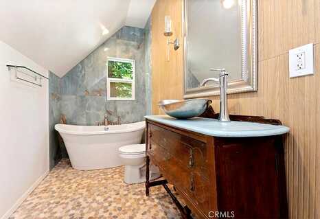 Pinnacle, LAKE ARROWHEAD, CA 92352