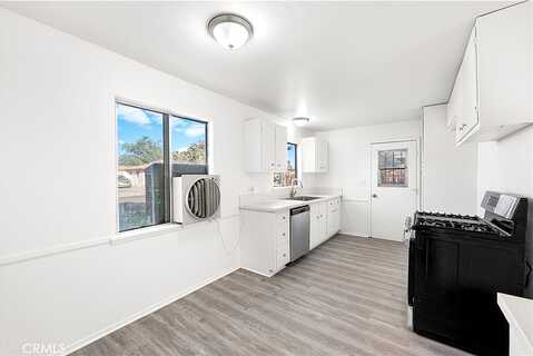 Kingtree, LANCASTER, CA 93534