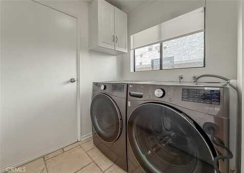 Blythe, WINNETKA, CA 91306