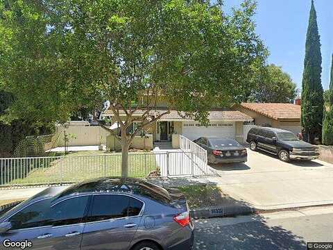 Main, LA PUENTE, CA 91744