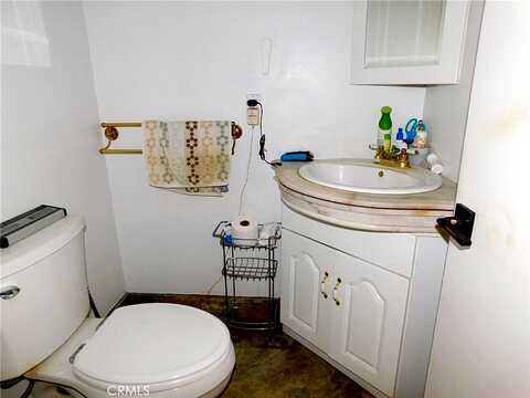 Buena Vista, APPLE VALLEY, CA 92308