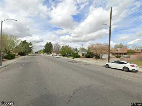 15Th, LANCASTER, CA 93534