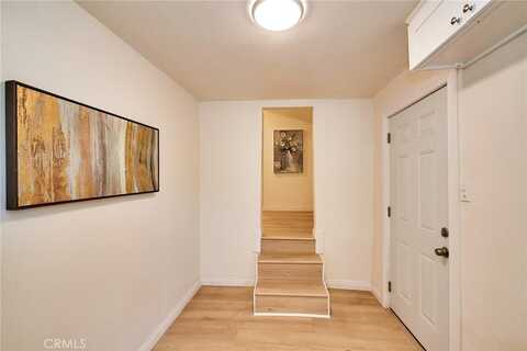 Marianna, LOS ANGELES, CA 90032