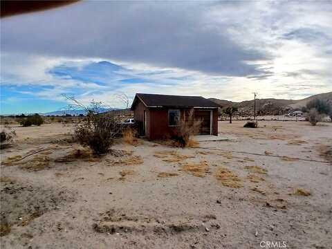 Grey Mountain, ADELANTO, CA 92301