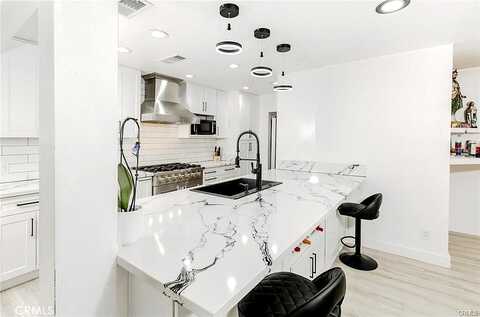 Kettering, LANCASTER, CA 93534