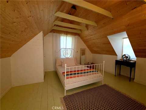 Crest Estates, LAKE ARROWHEAD, CA 92352