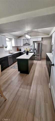 Crofton, HELENDALE, CA 92342