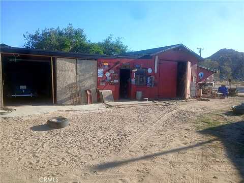 Grey Mountain, ADELANTO, CA 92301