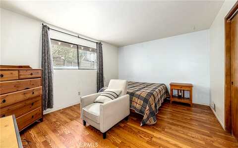 Sequoia, LAKE ARROWHEAD, CA 92352