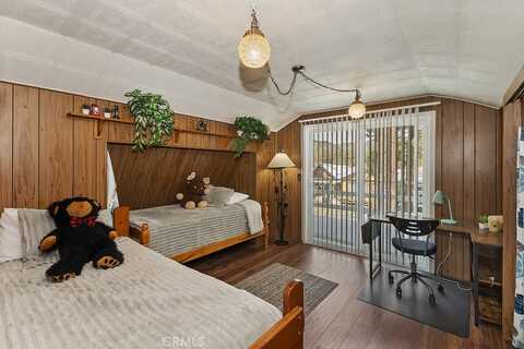 Fairway, BIG BEAR CITY, CA 92314