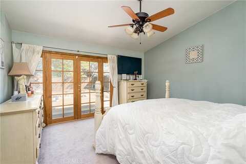 La Mirada, VICTORVILLE, CA 92392