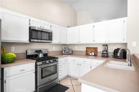 Cobalt, VICTORVILLE, CA 92392