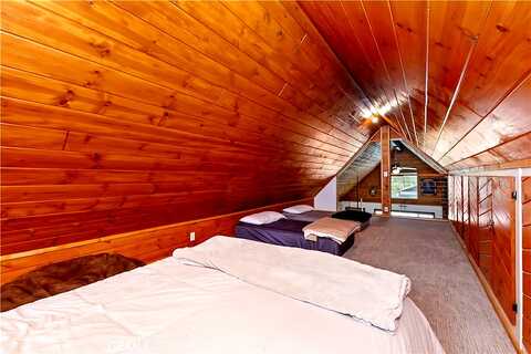 Angeles, BIG BEAR CITY, CA 92314