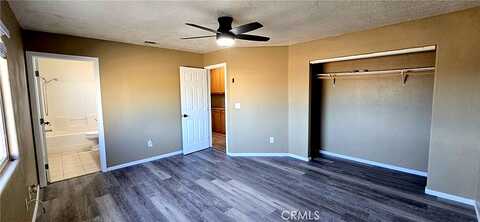 South, APPLE VALLEY, CA 92307