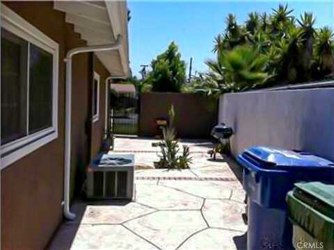Kinzie, CHATSWORTH, CA 91311