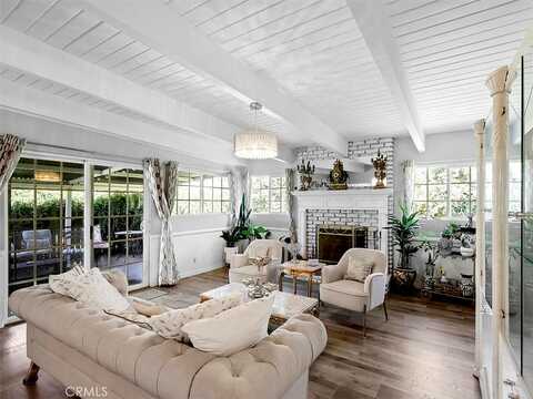 Wyandotte, VAN NUYS, CA 91406