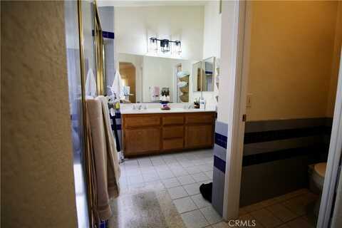 Petaluma, VICTORVILLE, CA 92392