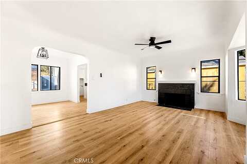 Louise, LYNWOOD, CA 90262