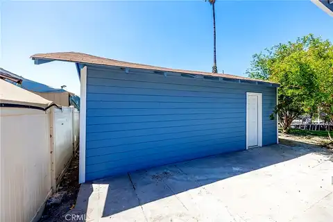 9Th, SAN BERNARDINO, CA 92410