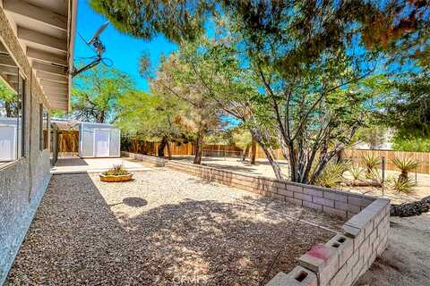 El Dorado, YUCCA VALLEY, CA 92284