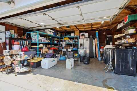 Palm, LYNWOOD, CA 90262