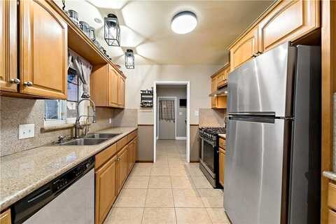 Mary Ann, SAN BERNARDINO, CA 92404