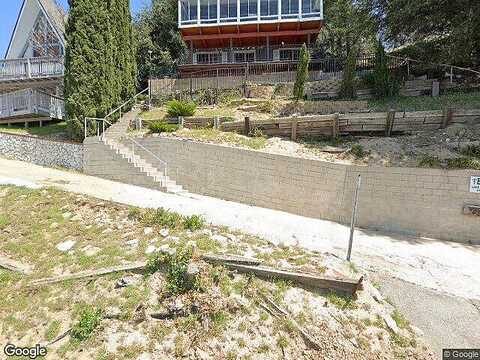 Darfo, CRESTLINE, CA 92325