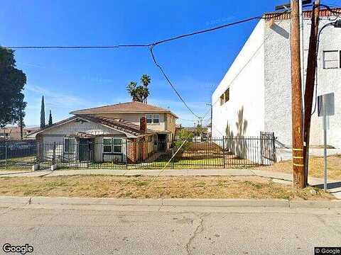 Palm, HIGHLAND, CA 92346