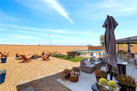 Knight, VICTORVILLE, CA 92392