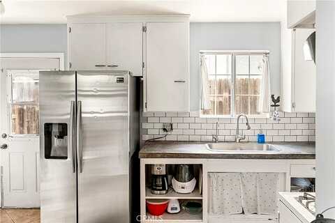 Stamy, WHITTIER, CA 90604