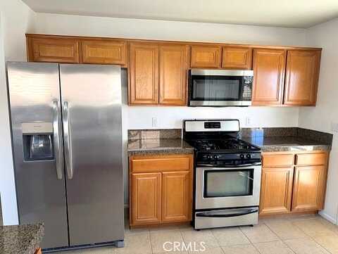 Friendy, TWENTYNINE PALMS, CA 92277