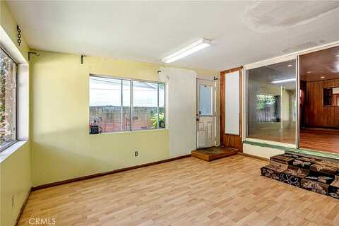 Stansbury, VAN NUYS, CA 91405