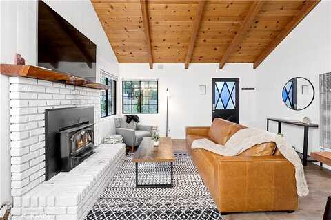 Cedar, BIG BEAR LAKE, CA 92315