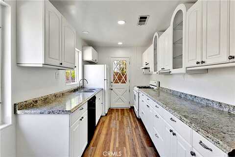 Toltec, APPLE VALLEY, CA 92308