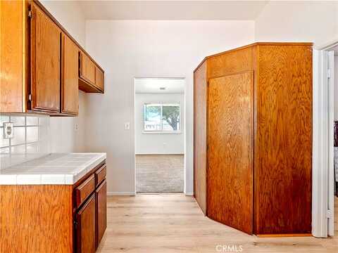 Erie, APPLE VALLEY, CA 92307