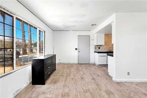 El Paseo, TWENTYNINE PALMS, CA 92277