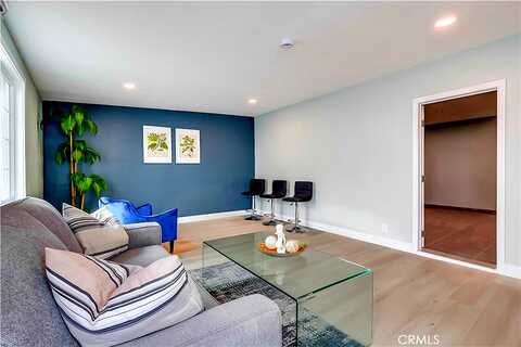 Baltic, LONG BEACH, CA 90810
