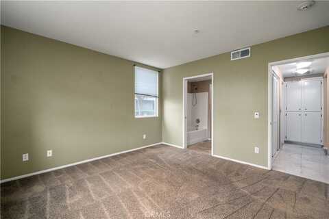 Taylor, TEMECULA, CA 92592