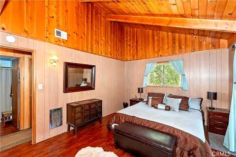 Arosa, CRESTLINE, CA 92325