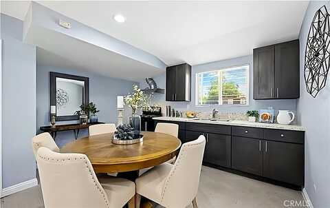 Bay, MORENO VALLEY, CA 92553