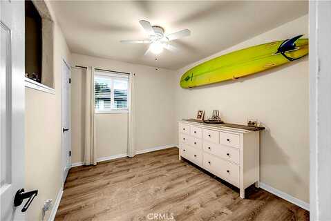 Burnley, HUNTINGTON BEACH, CA 92646