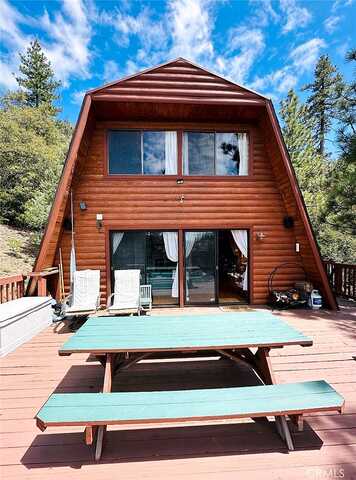 Woodland, PINE MOUNTAIN CLUB, CA 93222