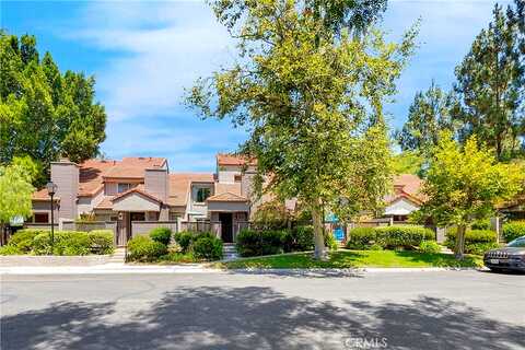 Via Colinas, WESTLAKE VILLAGE, CA 91362