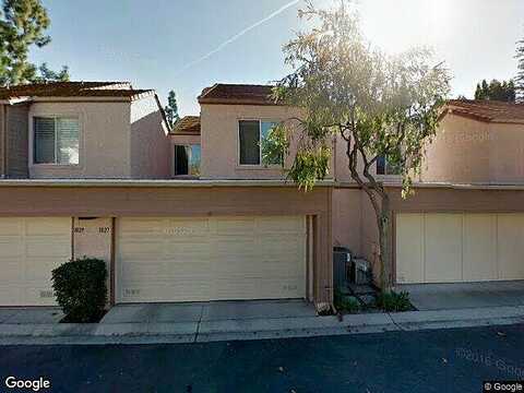 Via Colinas, WESTLAKE VILLAGE, CA 91362