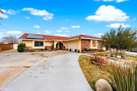 Louise, LANCASTER, CA 93534