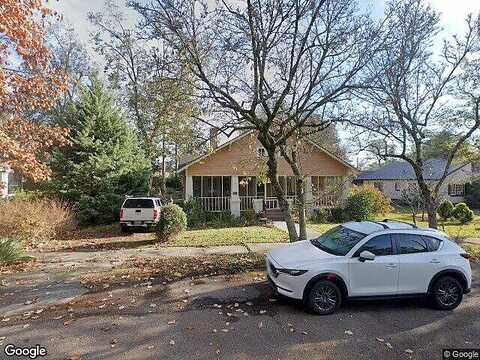 King, PINE MOUNTAIN, GA 31822