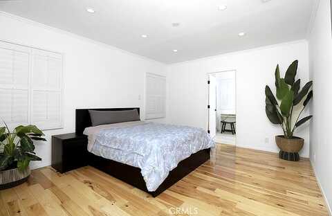 Blucher, VAN NUYS, CA 91411